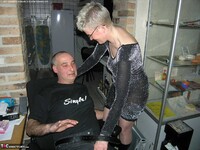 Tiffany Pearl. Facial Pt1 Free Pic 12