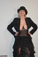 Barby Slut. Corset & Top Hat Free Pic 3