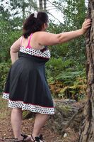 Cheeky Dee. Cheeky Dee Gets Naked in the Woods Free Pic 10