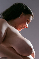 Cheeky Dee. Getting dressed in the morning Free Pic 10