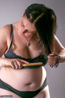 Cheeky Dee. Getting dressed in the morning Free Pic 20