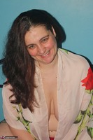 Cheeky Dee. Showing off my new bikini Free Pic 10