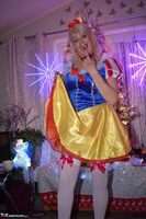 Princess Peachy. Princess Jasmin & Snow White Free Pic 11