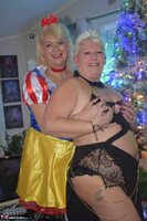 Princess Peachy. Princess Jasmin & Snow White Free Pic 18