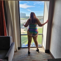 Kari Belle. Flashes of Heat Free Pic 1