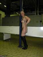 Tiffany Pearl. Factory Latex Free Pic 3
