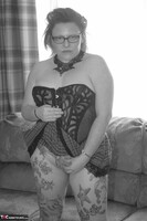 Phillipas Ladies. Knickerless In A Mini Skirt Free Pic 15