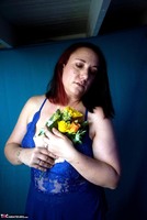 Sara Banks. Photo Shoot In Blue Free Pic 14