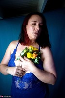 Sara Banks. Photo Shoot In Blue Free Pic 15