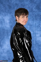 Hot Milf. Coating Free Pic 1