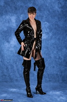 Hot Milf. Coating Free Pic 12