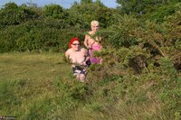 Mollie Foxxx. Mollie & Dimonty Flashing In The Countryside Free Pic 5