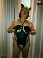 Busty Bliss. Busty Bad Bunny Free Pic 18