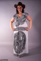 Cheeky Dee. Cowgirl Strip Free Pic 1