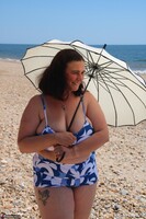 Cheeky Dee. Getting Cheeky at the Beach Free Pic 5