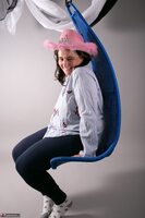 Cheeky Dee. Studio Shoot Free Pic 3