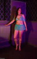 Reckless Temptation. Lingerie Tease Free Pic 1