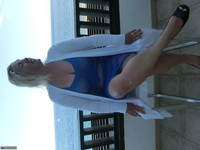 Barby. New Blue Dress Free Pic 1