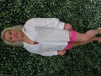 Barby. Barby In The Bushes Free Pic 1