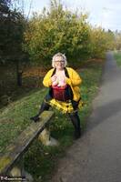 Lexie Cummings. Flashing In My Yellow Kilt Free Pic 10