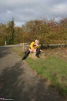 Lexie Cummings. Flashing In My Yellow Kilt Free Pic 14