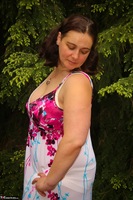 Cheeky Dee. Posing Outdoors Free Pic 15