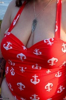 Cheeky Dee. More Pic n Mix Free Pic 14