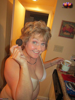 Busty Bliss. Face Sit Tit Lick Free Pic 1