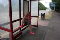 Lexie Cummings. Flashing At The Bus Shelter Free Pic 6