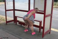 Lexie Cummings. Flashing At The Bus Shelter Free Pic 14