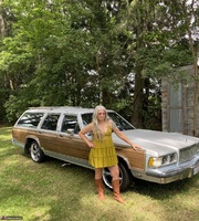 Lil Ms Muffet. Lets pull over and fuck Free Pic 2