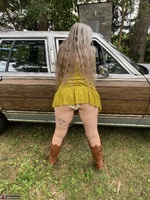 Lil Ms Muffet. Lets pull over and fuck Free Pic 5