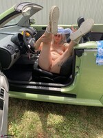 Lil Ms Muffet. Suns out so buns out Free Pic 18