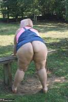 Lexie Cummings. Lexie Flashing At The Bench Free Pic 5