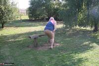 Lexie Cummings. Lexie Flashing At The Bench Free Pic 6