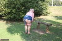 Lexie Cummings. Lexie Flashing At The Bench Free Pic 15