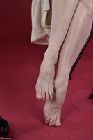Hot Milf. My Feet Free Pic 11
