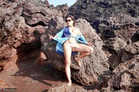 Diana Ananta. Black Rock Free Pic 9