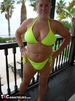Barby. Bright yellow Bikini Fun Free Pic 5