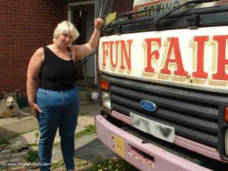 Jay Sexy - Jays Fun Fair Lorry Gallery