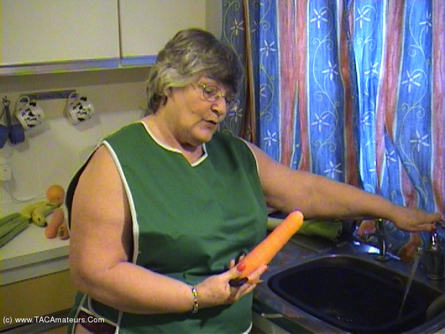 Grandma Libby - Five A Day Movie video