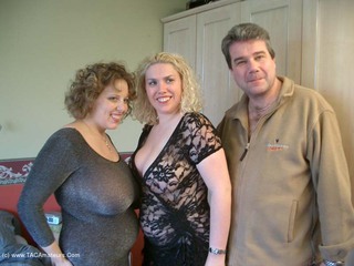 Barby - Barbys Threesome Fun Gallery