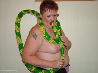 ValGasmic Exposed - Pink Thong Fuck Gallery