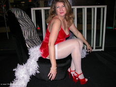 Devlynn - Devlynn Drapes the Shoe Gallery