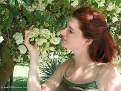 Angel Eyes - My Red Dildo Gallery