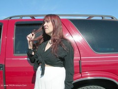 Moonaynjl - Outdoor Antics Gallery