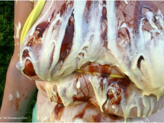 ValGasmic Exposed - Sploshing Gallery