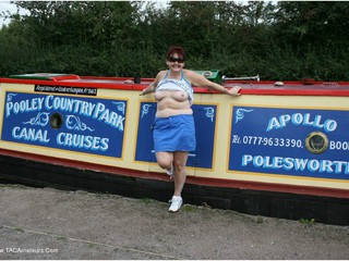 ValGasmic Exposed - Canal Stroll Gallery