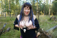 Halloween 2 - In The Forest featuring SpeedyBee Free Pic 1