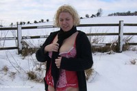 Let It Snow featuring Barby Free Pic 1
